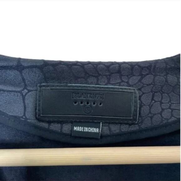 BLANK NYC Black Crocodile Faux Leather Suede Drape Front Jacket Size S - Picture 4 of 6